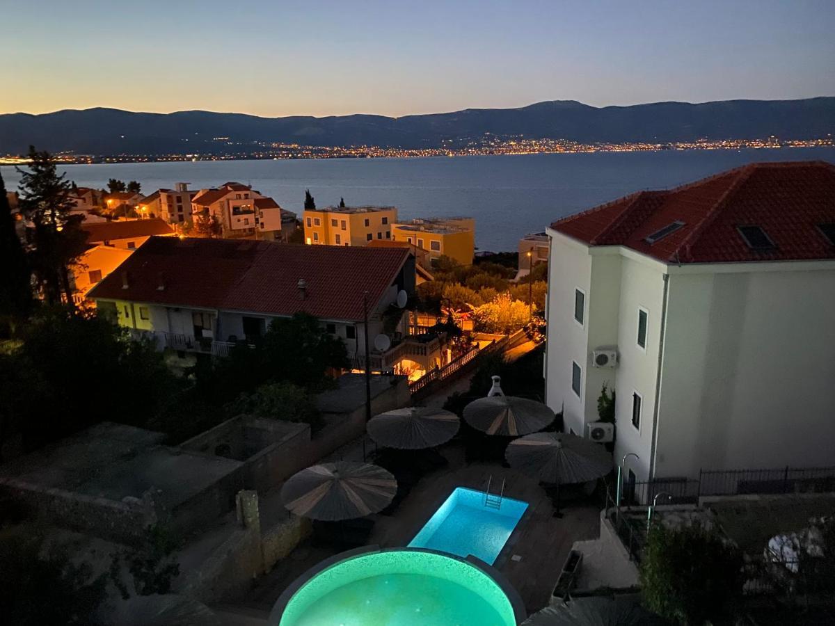 Apartament Slatine No 1 Bagian luar foto