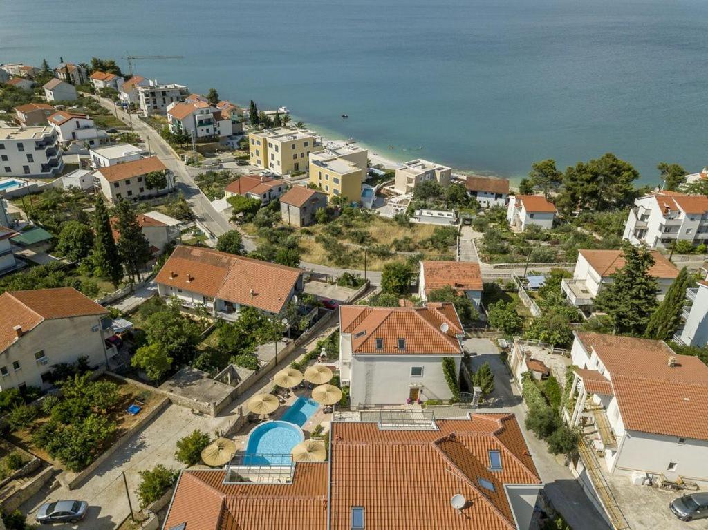 Apartament Slatine No 1 Bagian luar foto